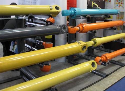 工程機械油缸變色原因